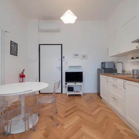 I-Host Apartment - Da Cortona 9-3